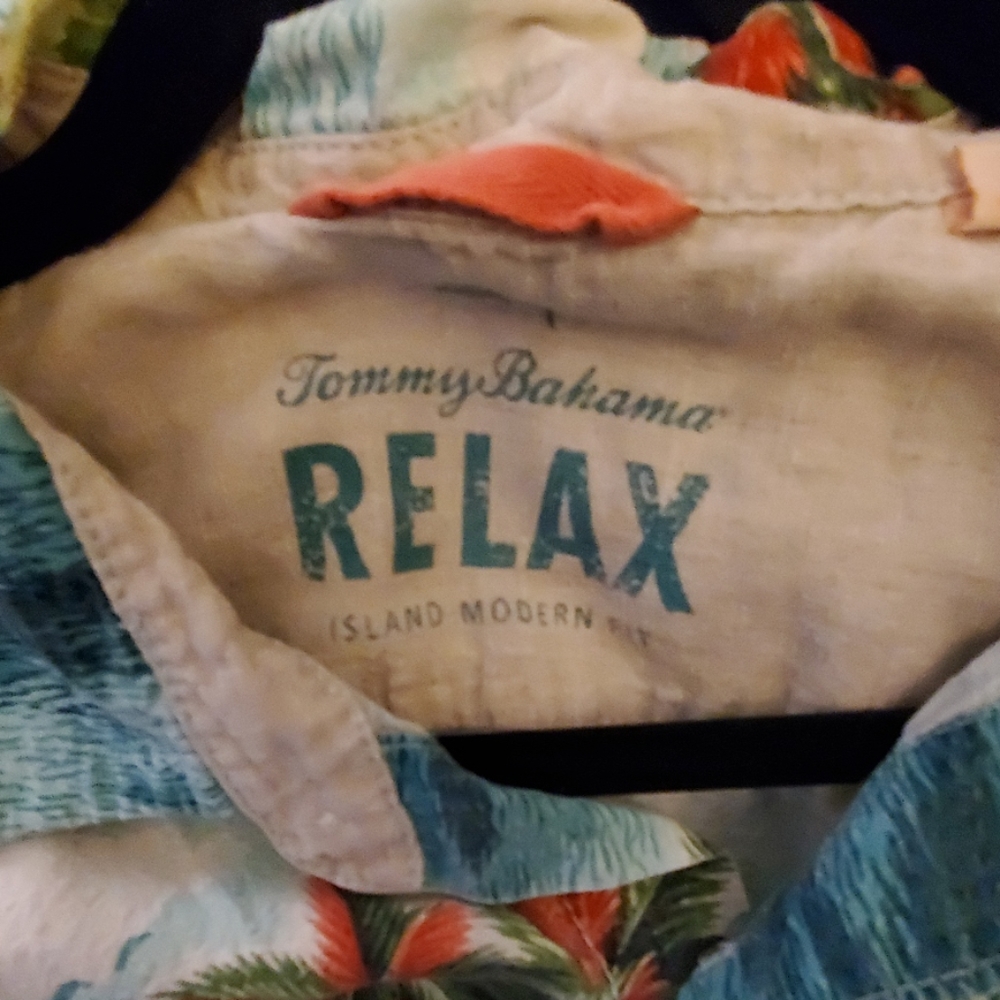TOMMY BAHAMA RELAX SHIRT - Picture 2 of 3